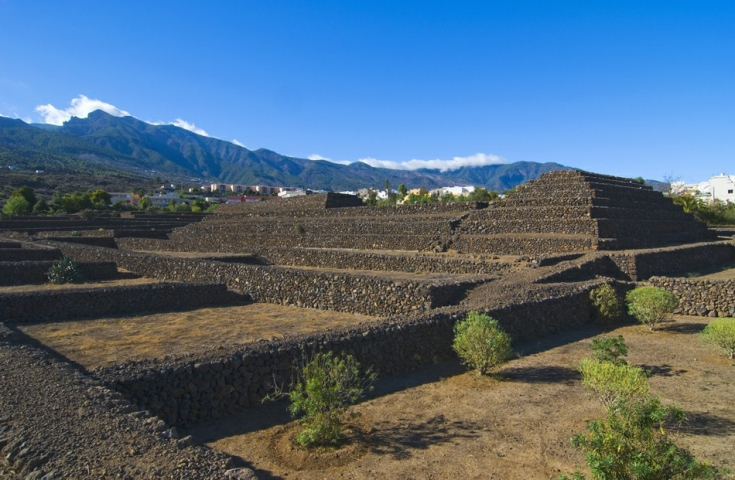 guimar4.thumb.jpg.68d8a977086c0e38c498a9fde8c75f48.jpg