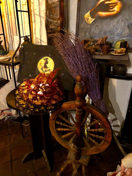 4.3 witch-bar-lysa-gora (4).jpg